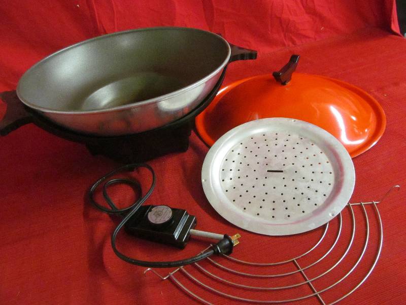 lot 183 image: cookware
