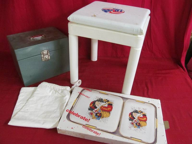 lot 233 image: household