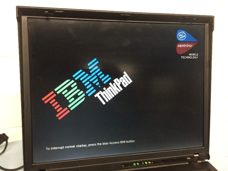 lot 57 image: IBM ThinkPad R52 Laptop Computer with Microsoft Windows