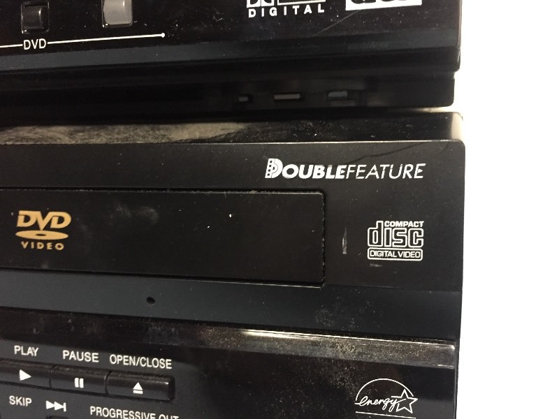 lot 61 image: Lot of 3 Panasonic Combination CDDVDVHS VCR Recorder Player