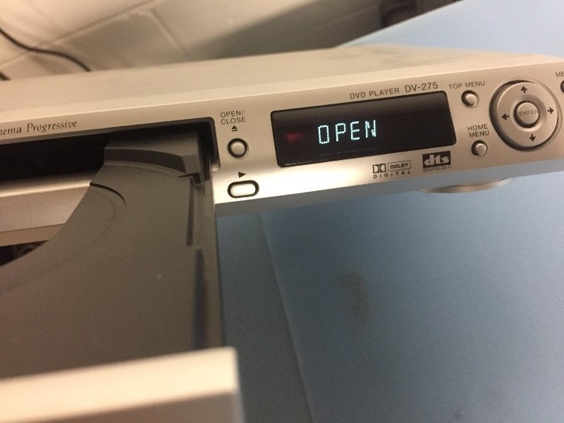 lot 84 image: Pioneer DVD player
