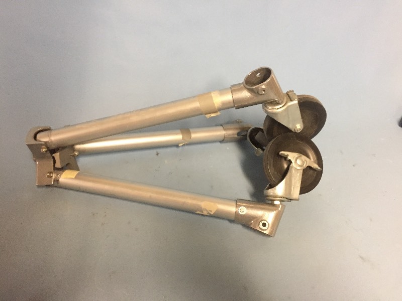 lot 91 image: Heavy-Duty Folding Pro Video Tripod Dolly