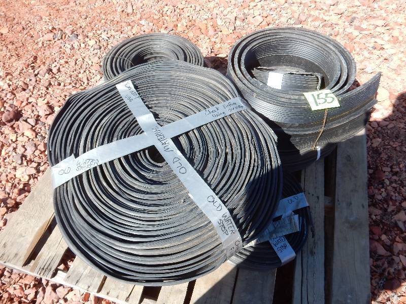 lot 155 image: This lot of Rubber water guard