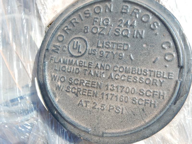 lot 171 image: Pallet of Tank Vents