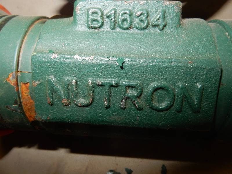 lot 123 image: 9 Nutron Valves