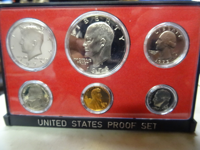 lot 34 image: 1973 United States proof set...