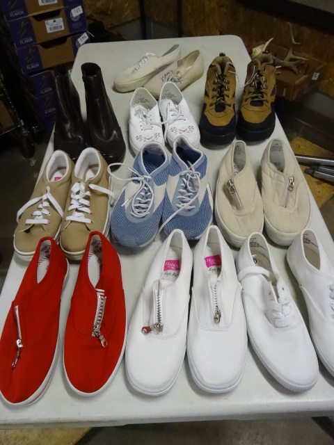 lot 112 image: Size 3 to 5 12 womens shoes...