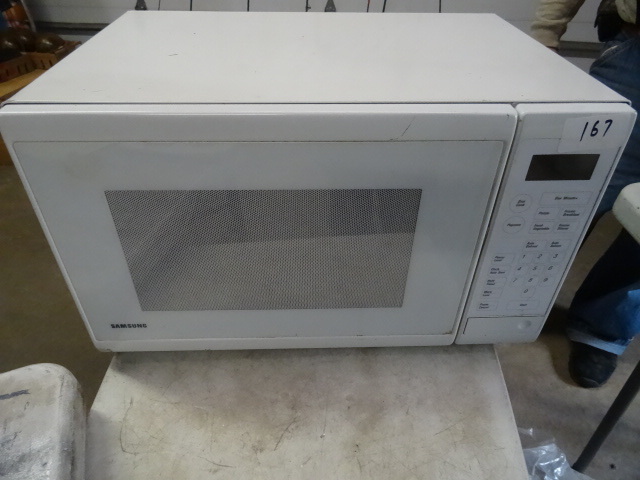 lot 167 image: Samsung microwave. Works. MW6350W...
