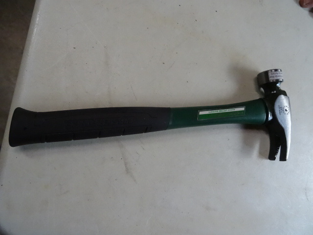 lot 182 image: Master force 21 oz framing hammer. ...