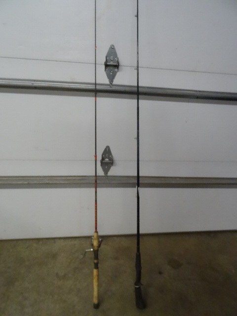 lot 198 image: Cabelas fish eagle ultra lite reel....