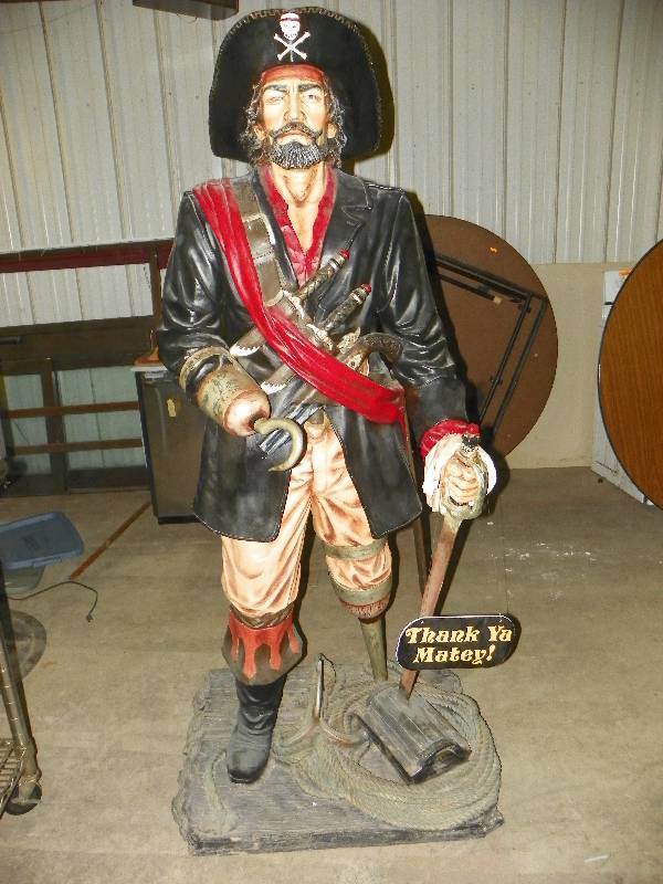 lot 15 image: Pirate statue, fiberglass, 6 12 feet tall
