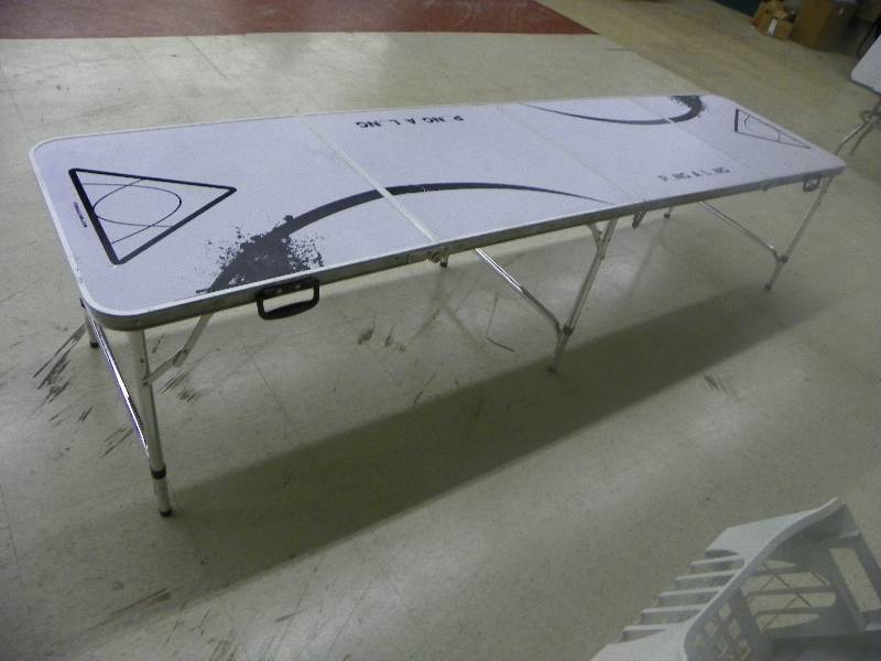lot 65 image: Beer Pong Table
