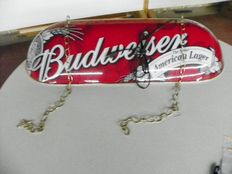 lot 115 image: Budweiser Pool table light
