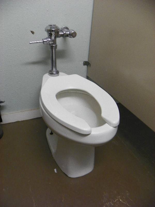 lot 146 image: Bathroom toilet, must be removed