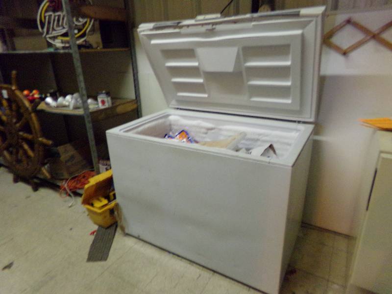 lot 192 image: Chest Freezer, Contents NOT included. 46 wide x 27 deep x 35 tall