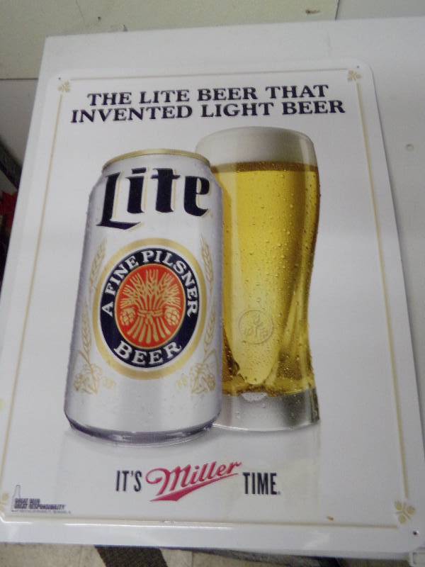 lot 203 image: Miller Lite bar sign