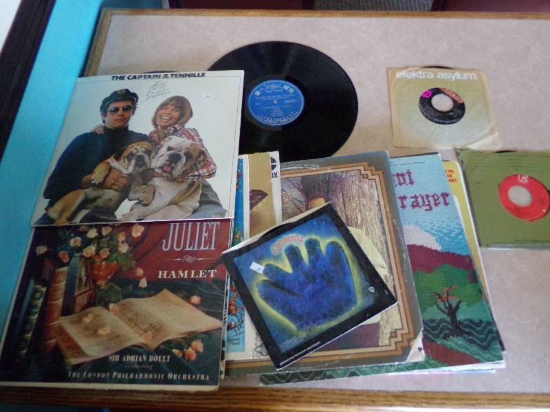 lot 216 image: Records