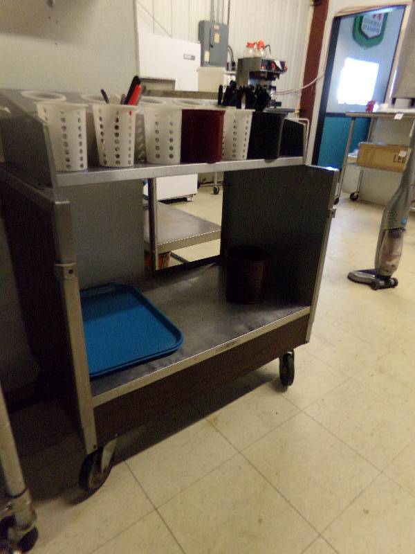 lot 227 image: Cart for Dishes and Silverware, Stainless steel, on wheels