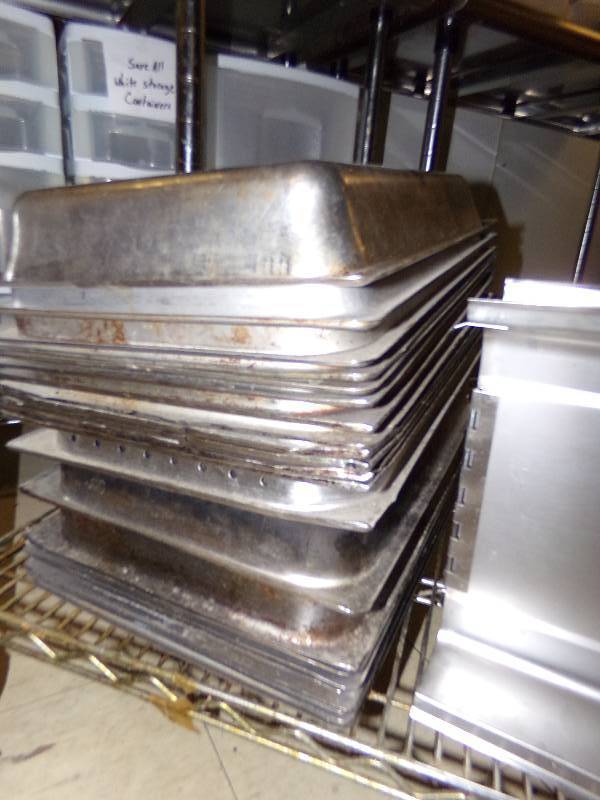 lot 234 image: 20 steam table pans
