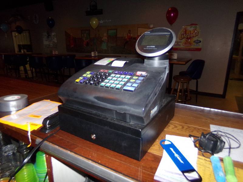 lot 269 image: Royal Cash Register