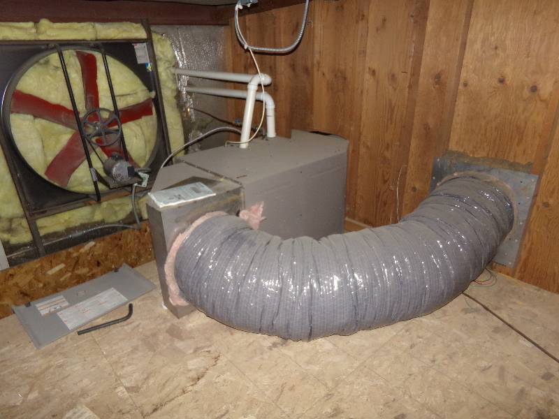 lot 271 image: Mechanical unit and duct work