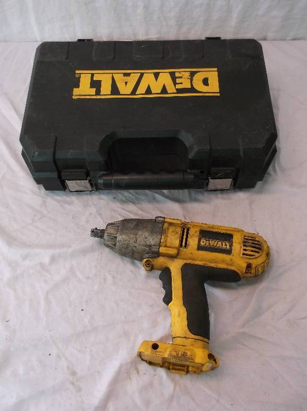 DeWalt