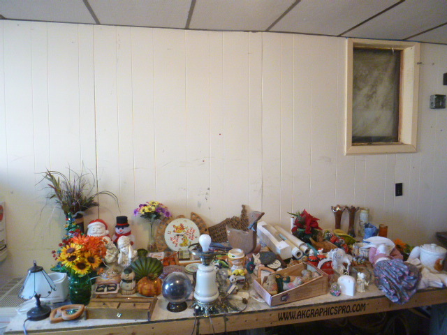 lot 45 image: Miscellaneous Home Dcor