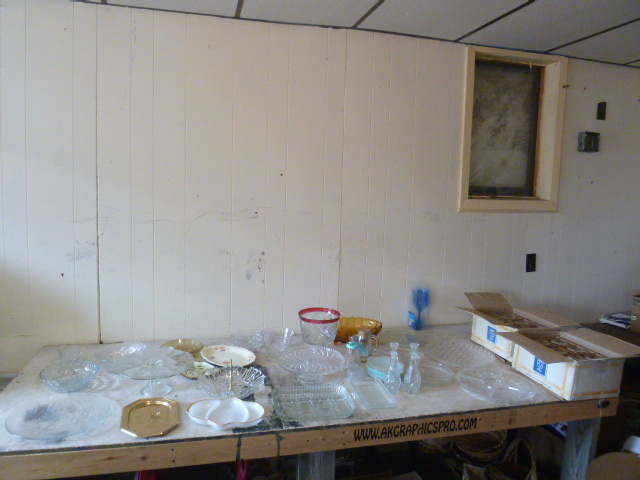 lot 72 image: Miscellaneous Kitchen Items
