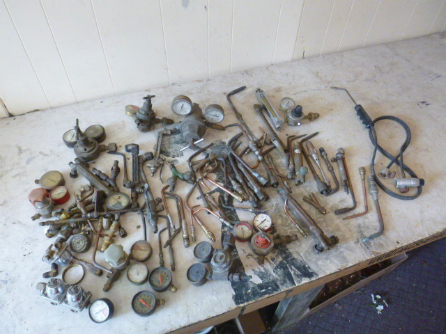 lot 74 image: Miscellaneous Torch Tips and Parts