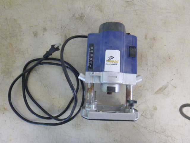 lot 83 image: Tornado Electric Router