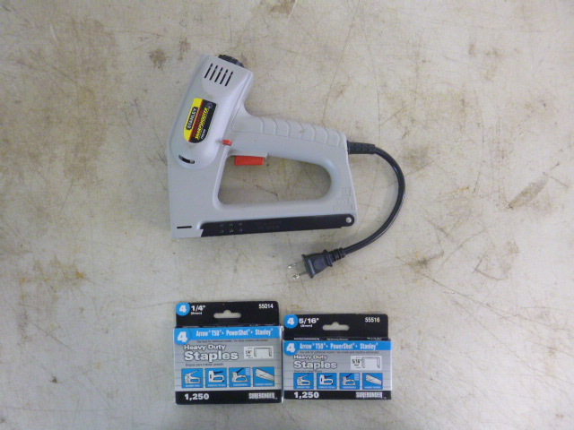lot 111 image: Stanley Sharpshooter Electric Stapler