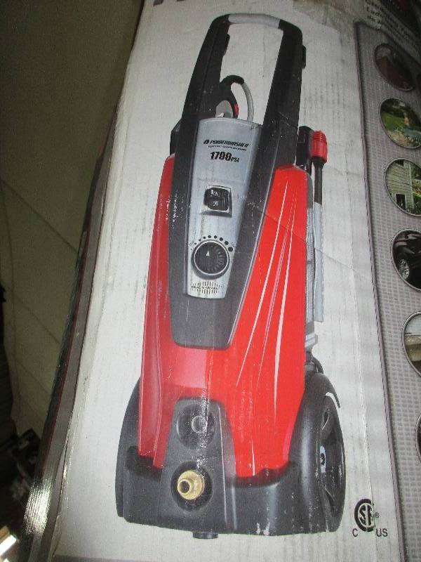 2 - 1700 PSI pressure washers