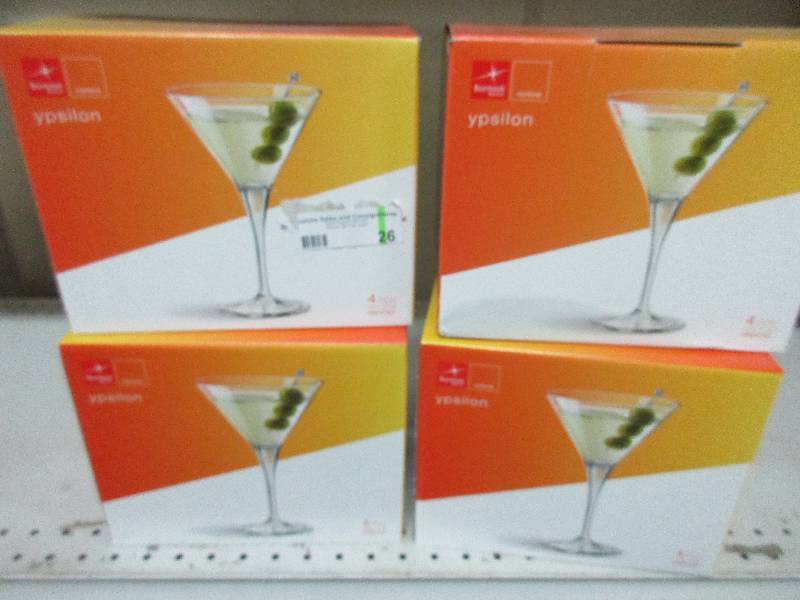16 martini glasses