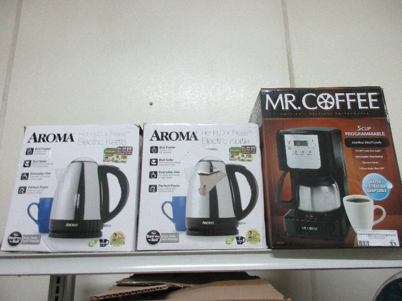 2 - H2O express electric kettles and 1 - Mr.Coffee, 5 cup coffee maker