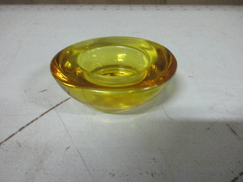 48 yellow tea light holders