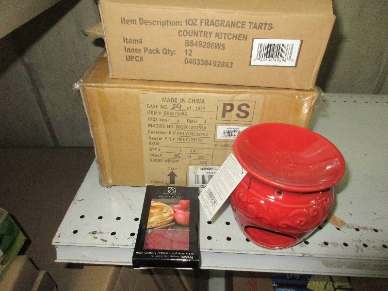 4 wax burners and 1 box of wax