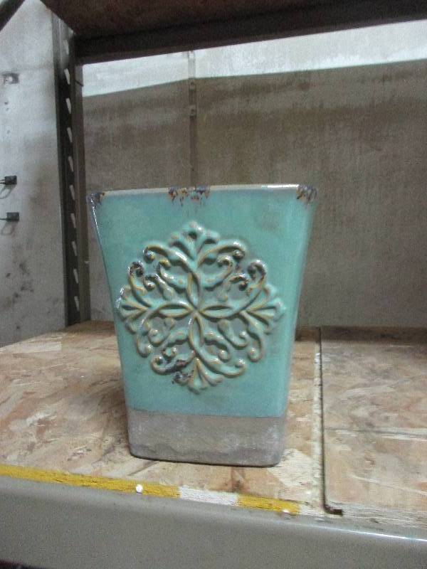 5 ceramic planters