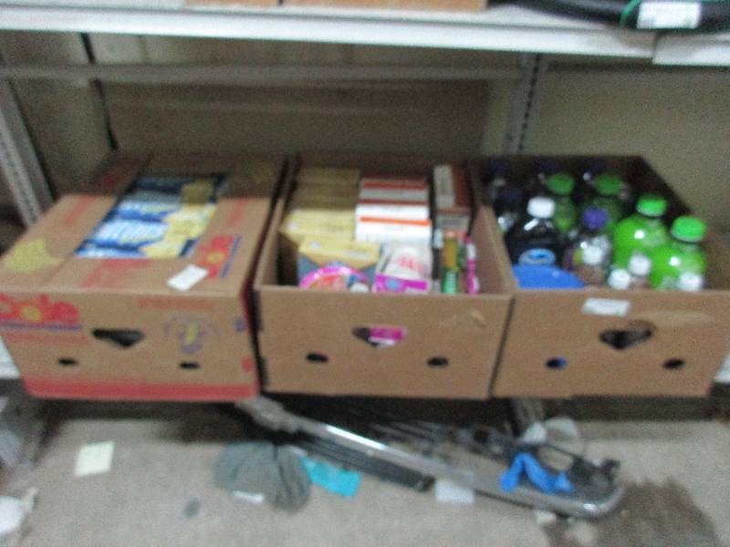 3 box lot of - saltine crackers(12 boxes) - drinks - nutra thin crackers - cup of noodle