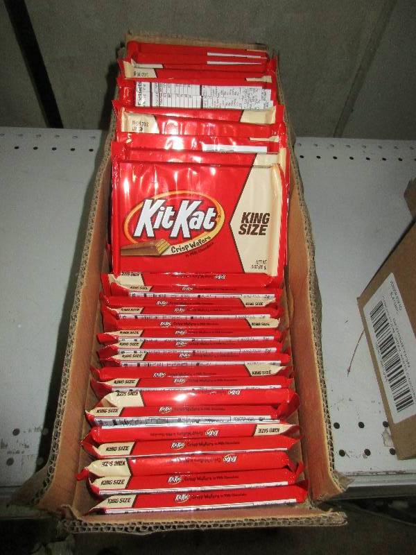 50 king size kit-kat bars