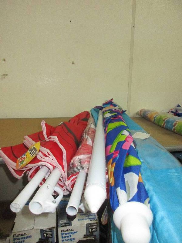 3 m&m sun umbrellas 1 sandal print