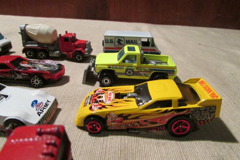 Vintage Hot Wheels Cars | Mid-Minnesota Auctions #17 Lots ...