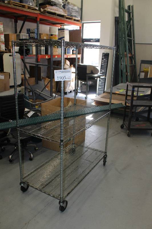 lot 1905 image: 3-Shelf Metal Rolling Adjustable Shelving Cart