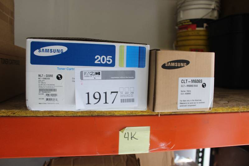 lot 1917 image: Lot of (2) Samsung Toner Cartridge