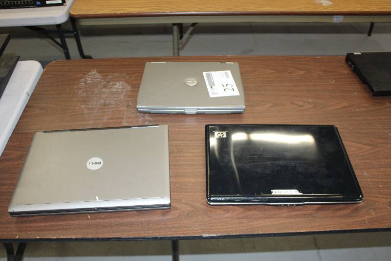 lot 25 image: Lot of (3) Computer Laptops Includes 1) Dell Latitude D820 AND 1) HP Pavilion dv6000 Widescreen AND 1) Dell Latitude D600