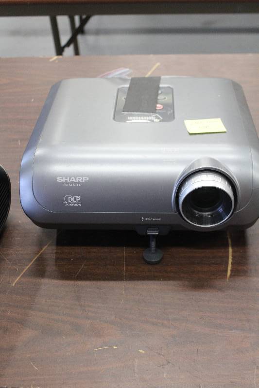 lot 12 image: Sharp Notevision DLP Projector