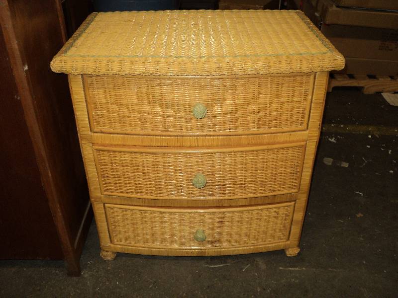 lot 42 image: wicker dresser, 3 drawers, 33 in hi...