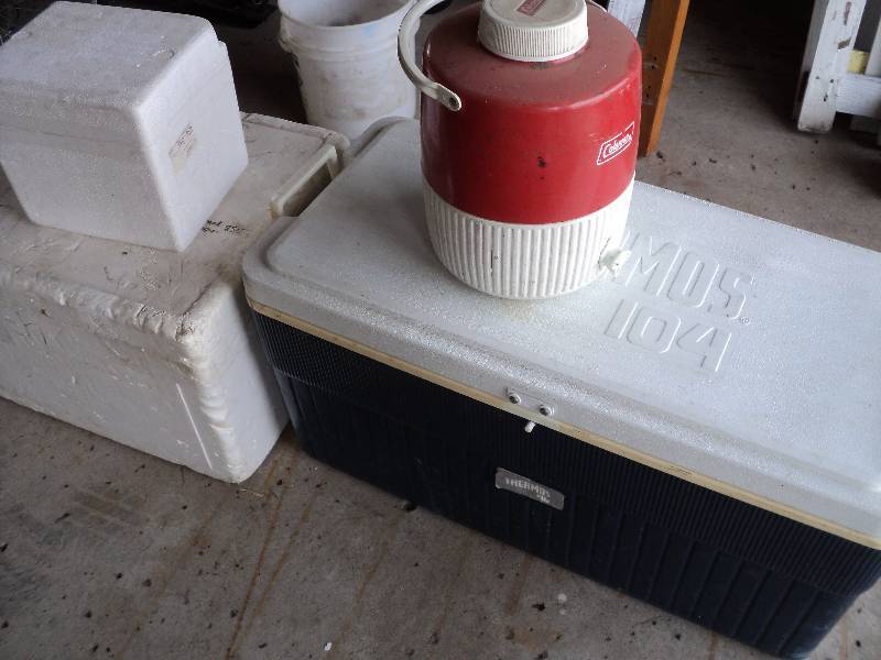 lot 57 image: 2 small coolers, 2 large coolers...