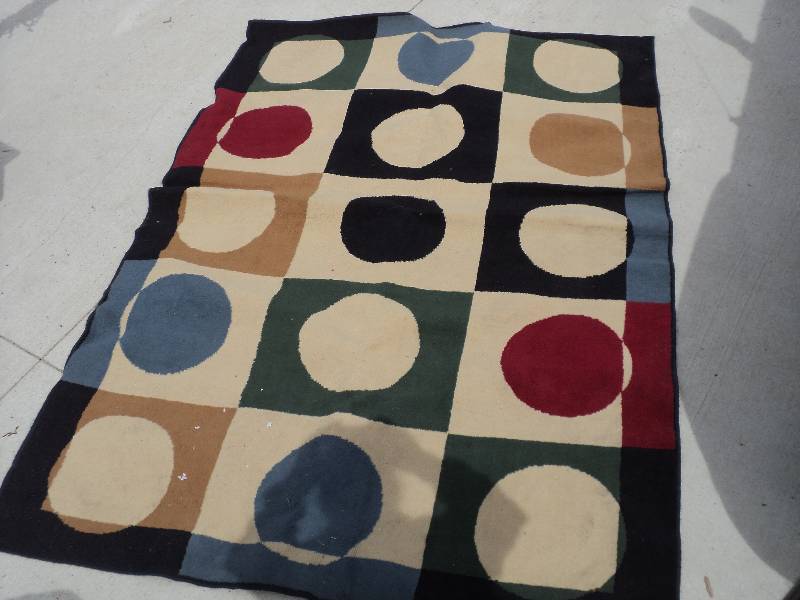 lot 73 image: rug, 4.5ftx6.5ft...