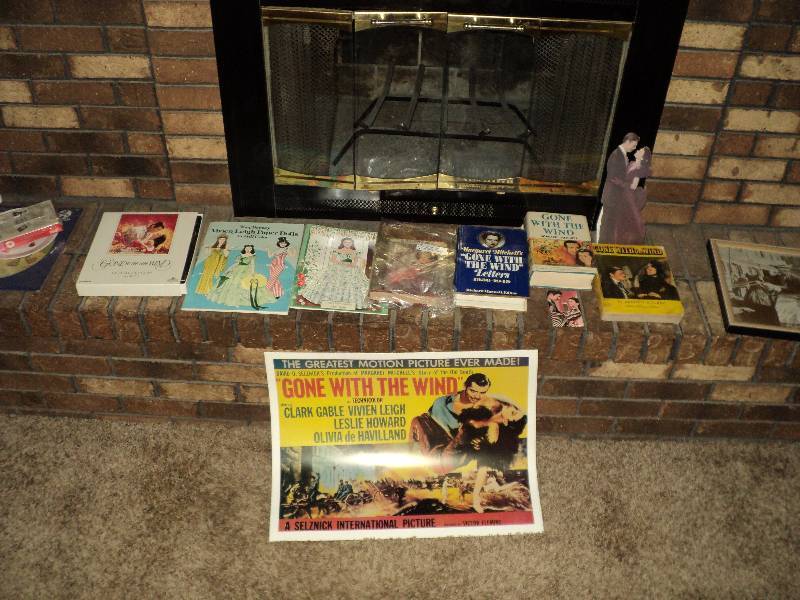 lot 93 image: gone with the wind collection...