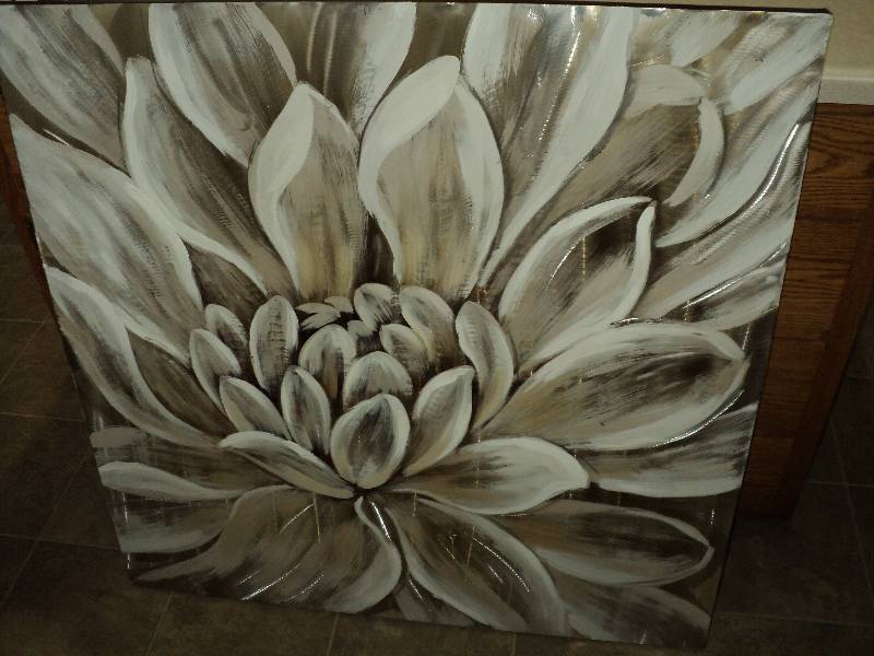 lot 118 image: flower picture on aluminum, 39inx39...